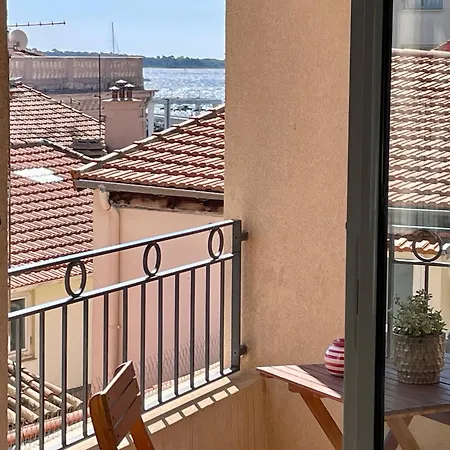 Harbor Dockside קאן