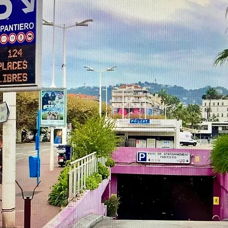 Harbor Dockside Apartman